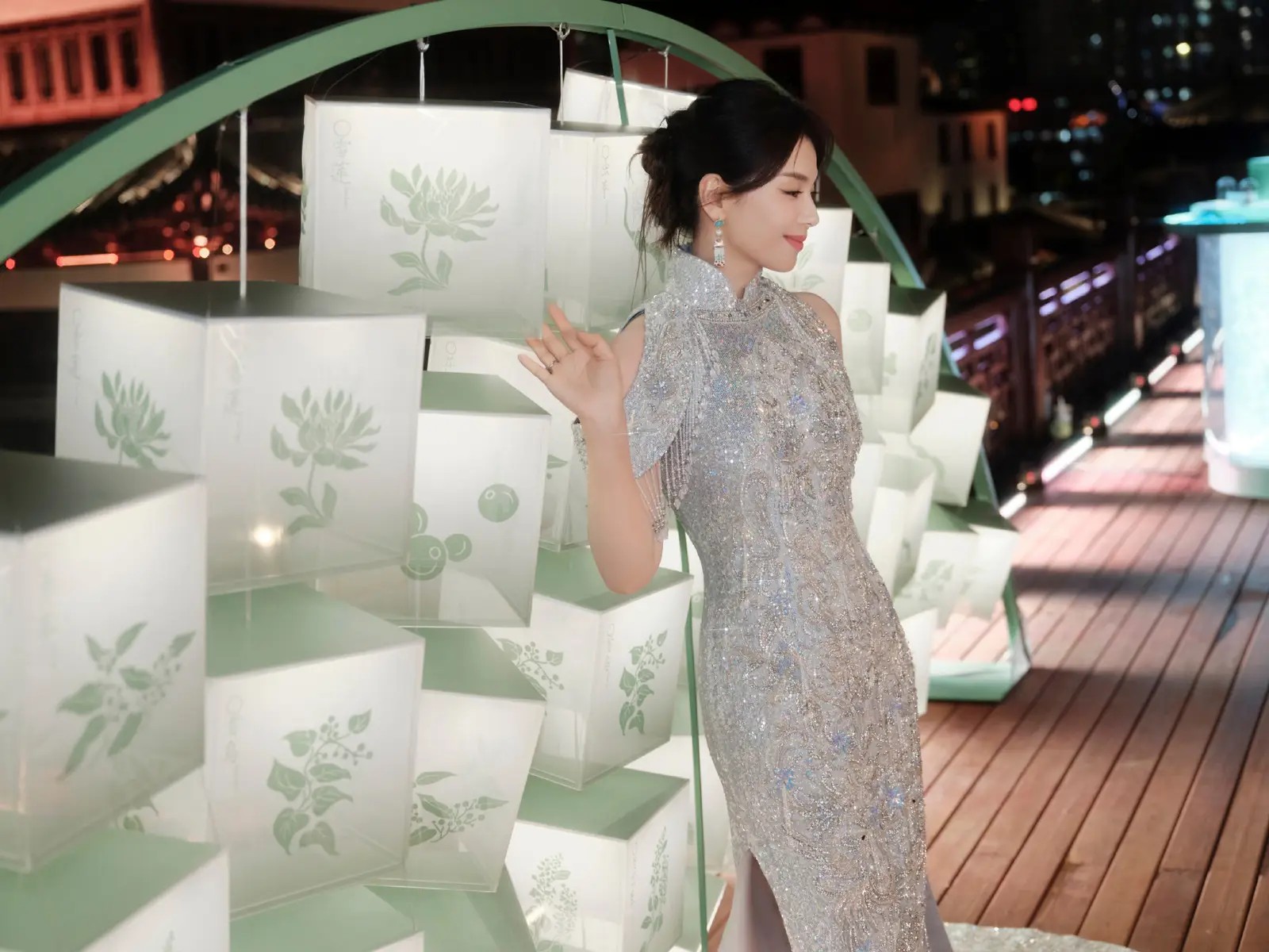 别卷了，出海“扎根”才是新副本