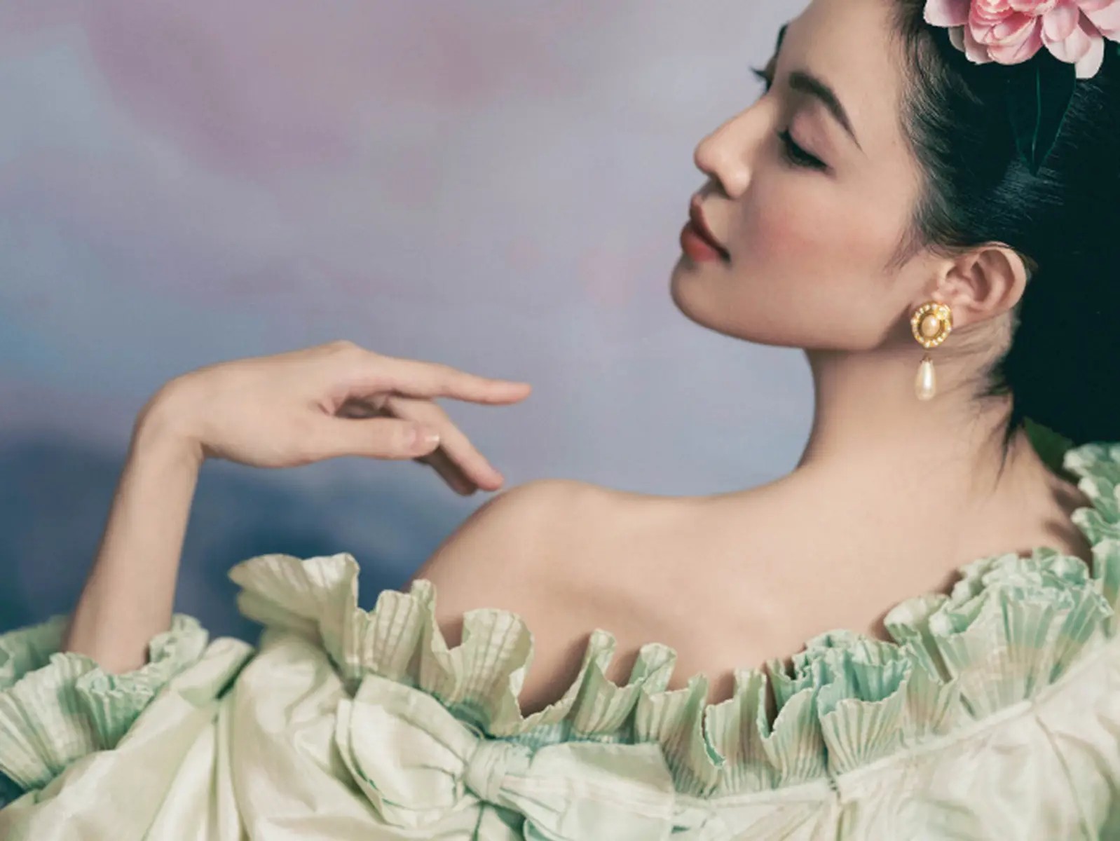 舒淇李心洁贾静雯+电诈+灵异？《回魂计》“发疯”背后的网飞悖论