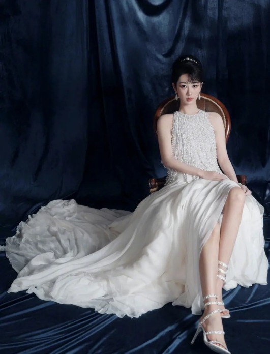 德国版《GQ》“年度男士”乔·阿尔文：黑马王子来袭